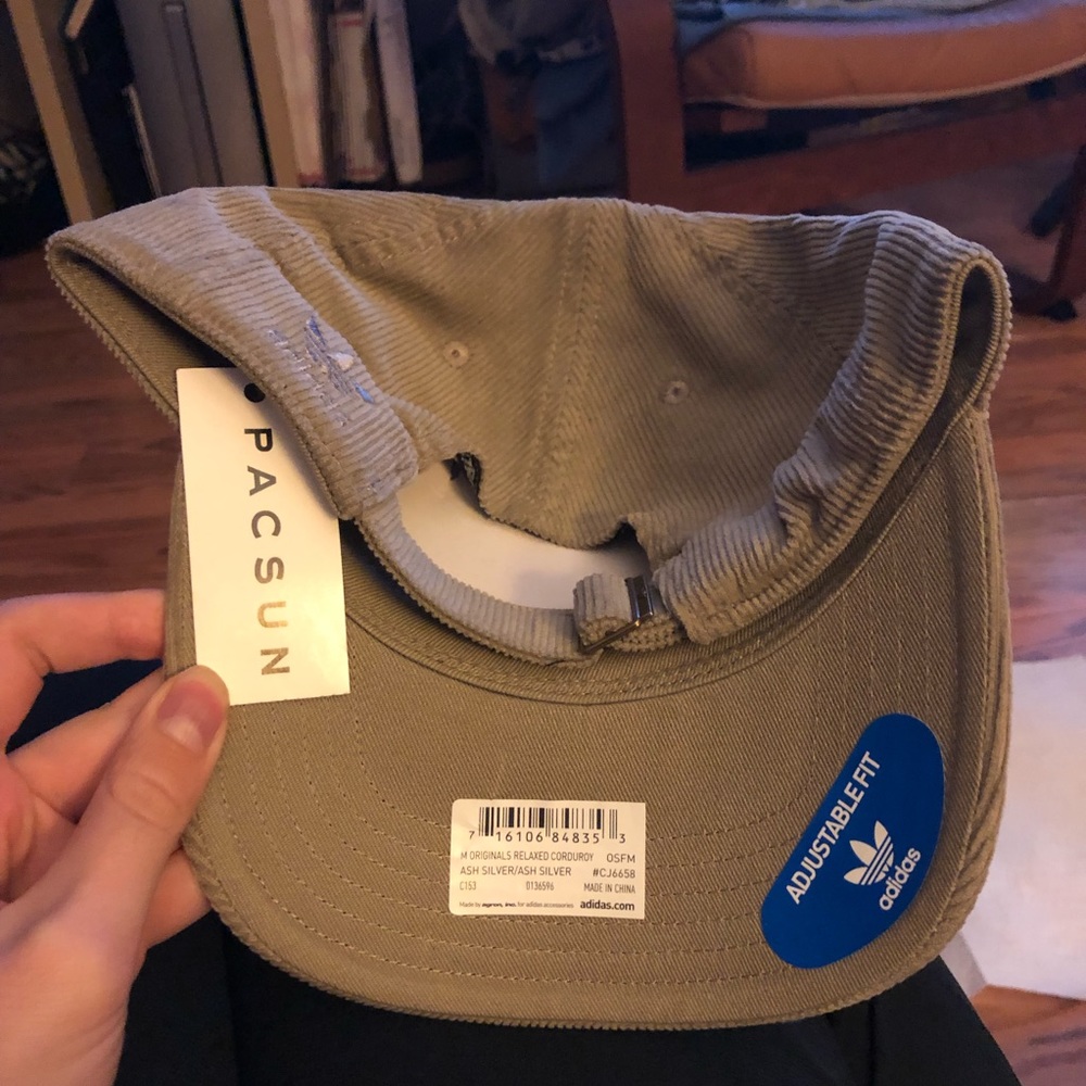 Adidas Originals corduroy strapback dad hat NWT - Picture 5 of 6